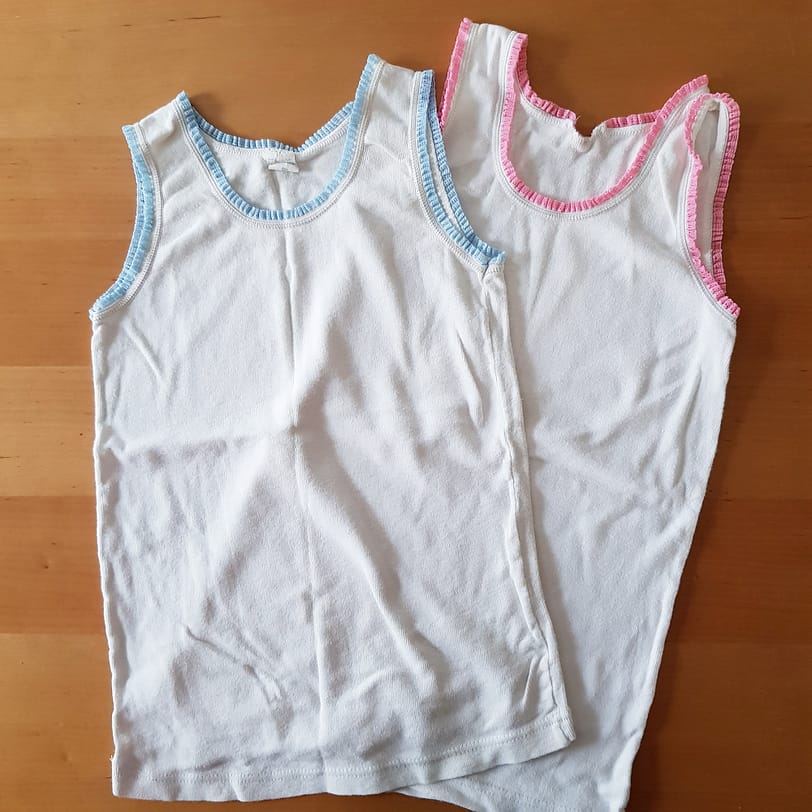 vintage weiße Kinder Unterhemden Gr 128